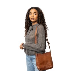 RE:DESIGNED taske Fillis Medium Walnut