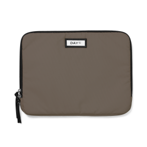 Day Gweneth Re-s Folder 13