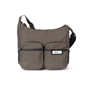 Day Gweneth Re-s CB D Tri