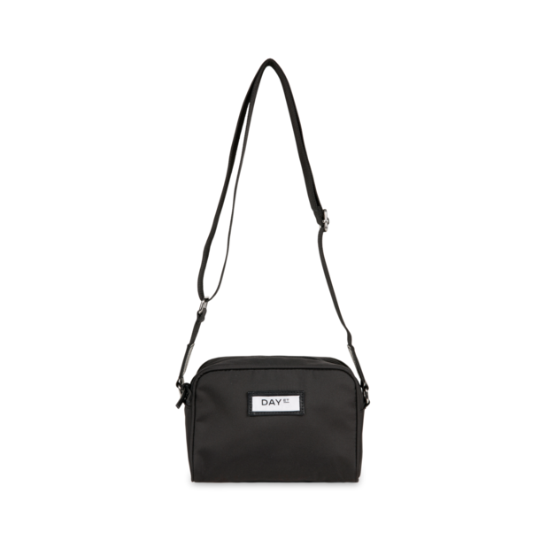 Day Gweneth RE-S CB Boxy_col. Black